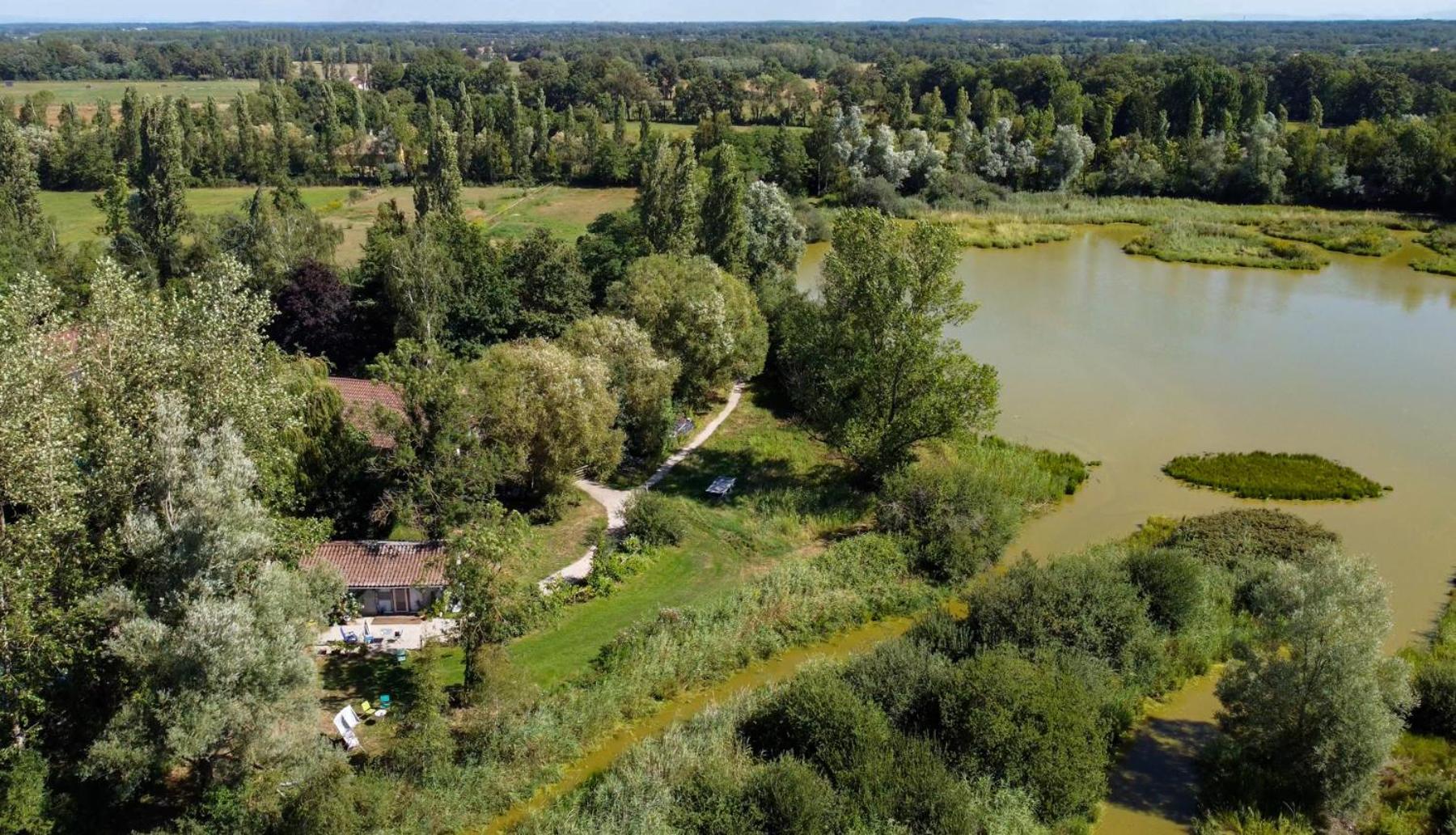 Espace Nature Studio Independant Proche Du Parc Des Oiseaux Sainte-Olive 外观 照片